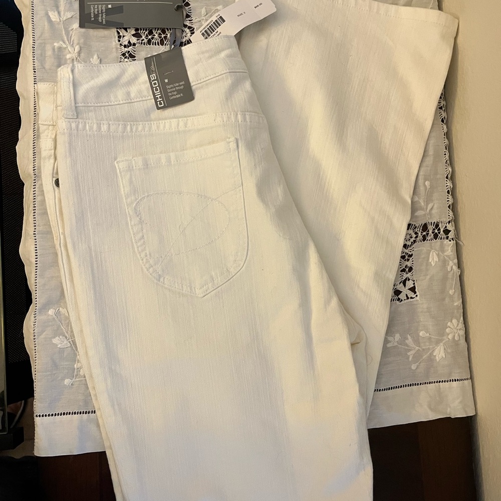 New with tags Chico Platinum size 2 white jeans.
